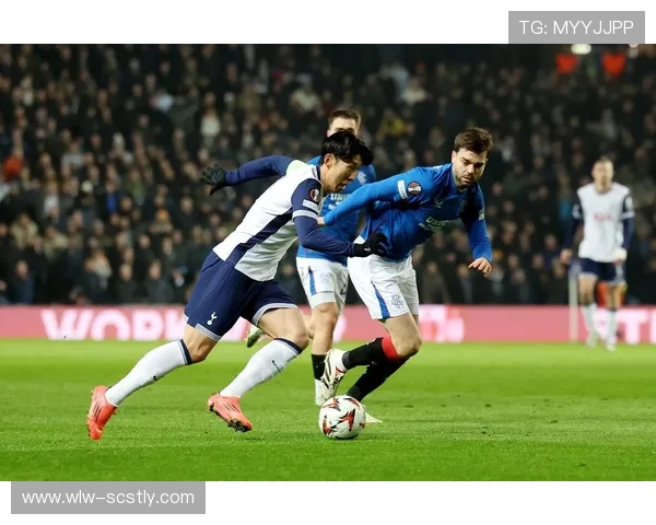 热刺追逐巴西前锋维托尔面临切尔西等强队竞争挑战